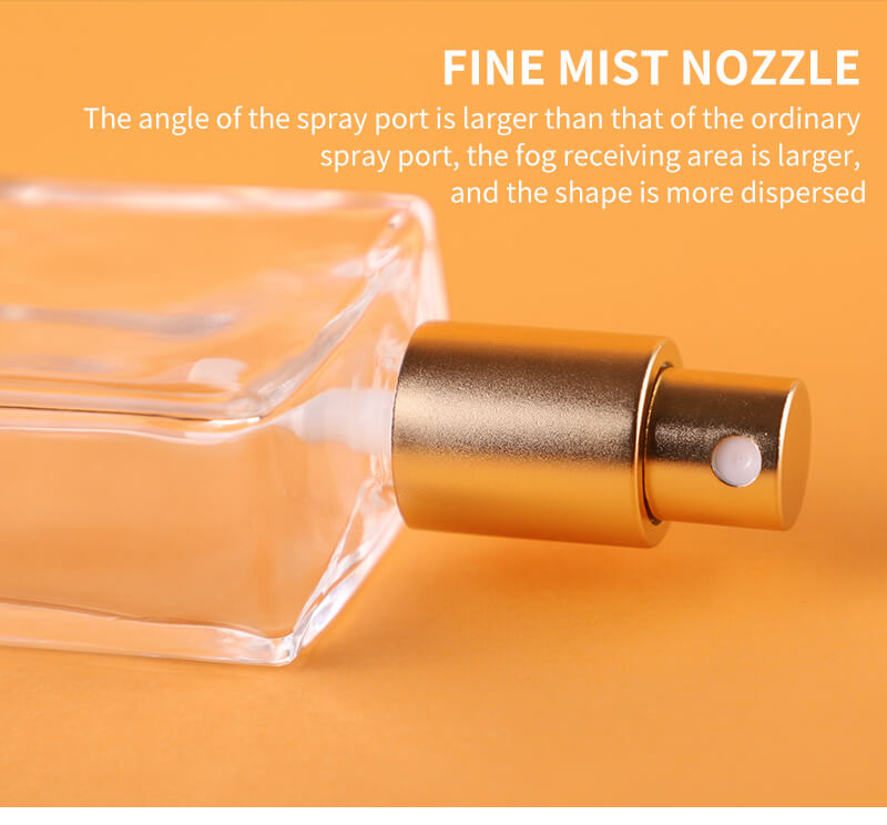 Flacon de parfum carré en verre avec vaporisateur en aluminium doré