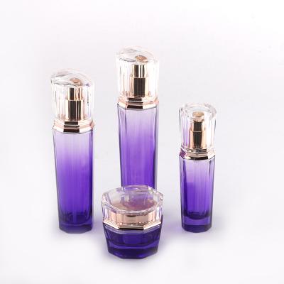 Pots de bouteilles en verre cosmétiques de luxe pour soins de la peau
