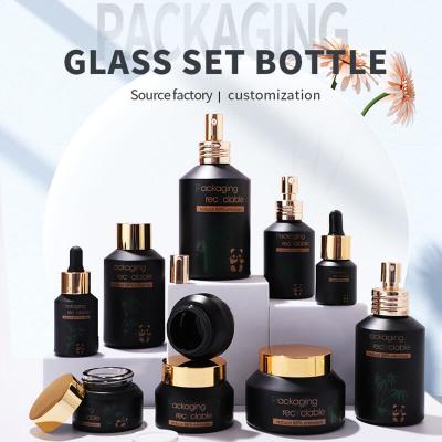 glass bottle set for cosmetic packaging