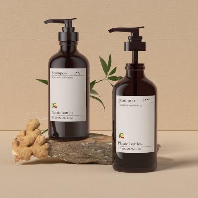 Bouteille de shampoing en plastique vert