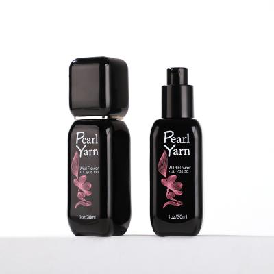 Flacon en verre carré noir pour fond de teint
